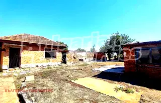 Къща в Стара Загора, с. Тракия