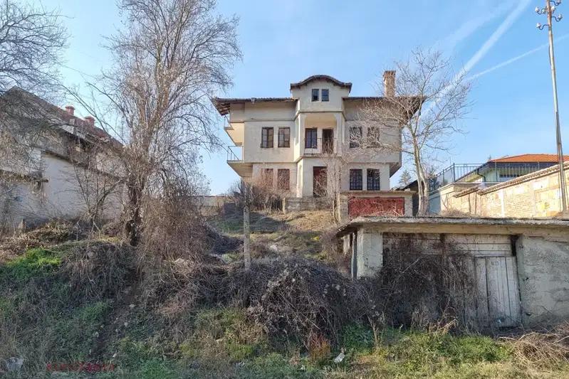 Къща в Стара Загора, с. Змейово