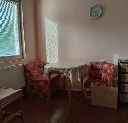 Photo 5 — House in Oblast Tyrgovishte, Omurtag