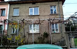 Къща в Търговище, Омуртаг