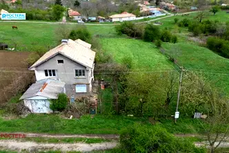 Къща в Търговище, с. Баячево