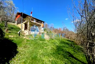 Къща в Търговище, с. Длъжка поляна