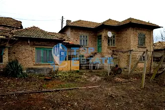 Къща в Търговище, с. Кардам