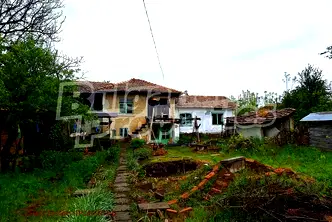 Къща в Търговище, с. Кардам