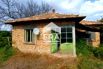 Къща в Търговище, с. Ковачевец