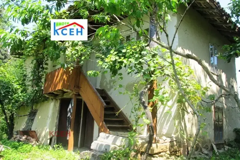 Къща в Търговище, с. Любичево