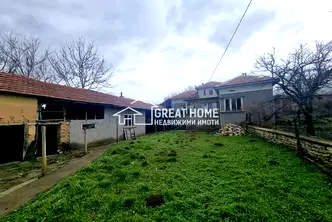 Къща в Търговище, с. Макариополско