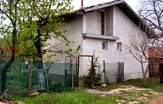Къща в Търговище, с. Медовина