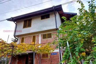 Къща в Търговище, с. Разбойна