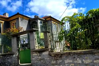 Къща във Варна, Аксаково