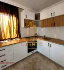 Къща във Варна, Бяла