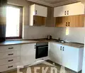 Снимка 3 — Къща във Варна, Бяла