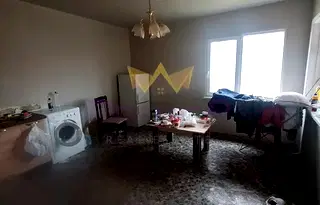 Къща във Варна, Девня
