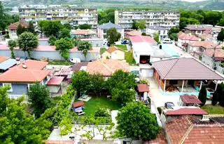 Къща във Варна, Девня