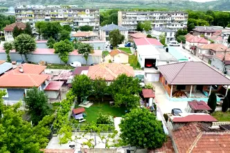 Къща във Варна, Девня