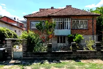 Къща във Варна, Долни чифлик
