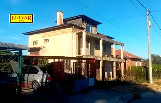 Къща във Варна, Долни чифлик