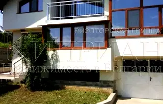 Къща във Варна, Долни чифлик