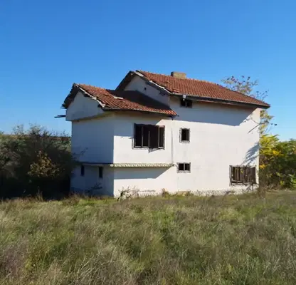 Photo 2 — House in Varna, Provadiya
