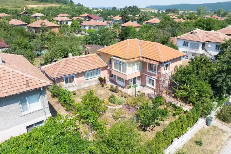 Къща във Варна, с. Аспарухово
