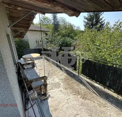 Photo 5 — House in Oblast Varna, Benkovski