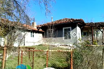 Къща във Варна, с. Ботево