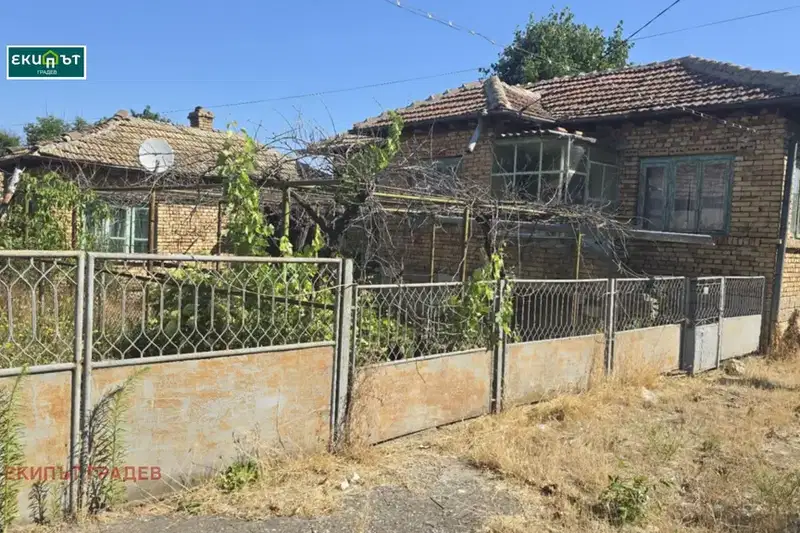 House in Oblast Varna, Brestak