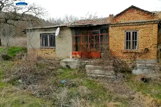 Къща във Варна, с. Чернево