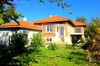 Къща във Варна, с. Червенци