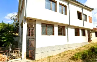 Къща във Варна, с. Добрина