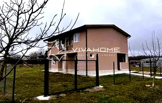 Къща във Варна, с. Доброглед