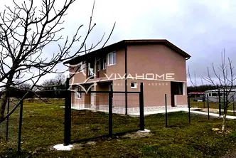 Къща във Варна, с. Доброглед
