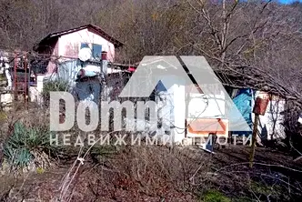 Къща във Варна, с. Доброглед