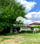 Къща във Варна, с. Дъбравино