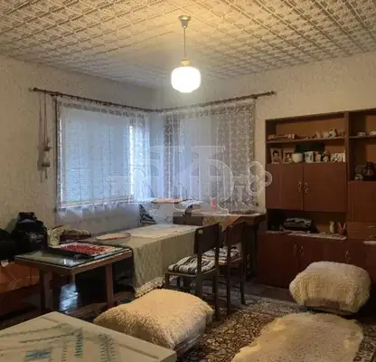 Снимка 3 — Къща във Варна, с. Гроздьово