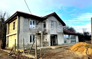 Къща във Варна, с. Изгрев