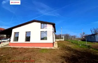 Къща във Варна, с. Изгрев