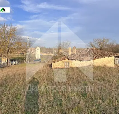 Снимка 4 — Къща във Варна, с. Караманите