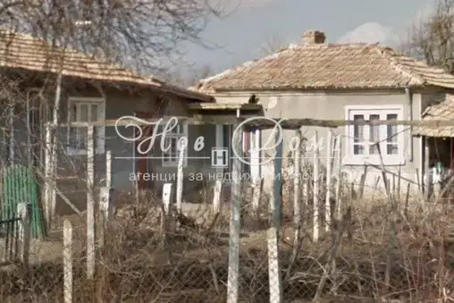 Къща във Варна, с. Караманите