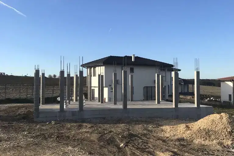 Къща във Варна, с. Кичево
