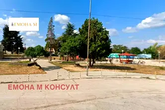Къща във Варна, с. Кичево
