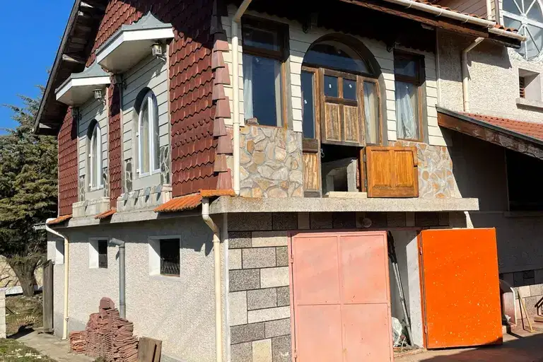 Къща във Варна, с. Климентово