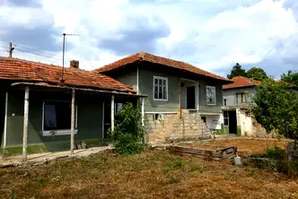 Къща във Варна, с. Кривня