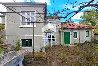 Къща във Варна, с. Крумово