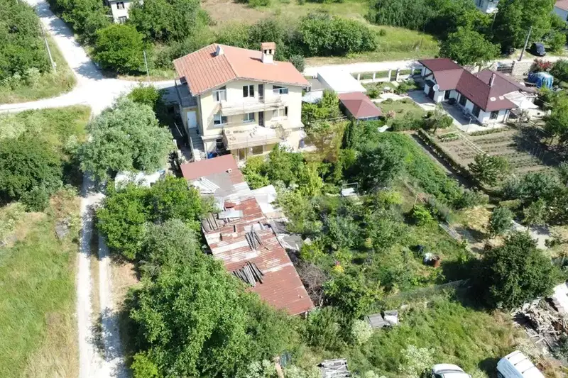 Къща във Варна, с. Куманово