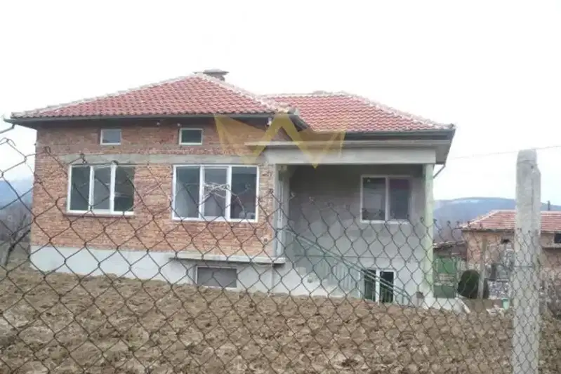 House in Oblast Varna, Partizani
