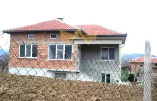 Къща във Варна, с. Партизани