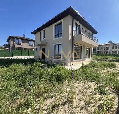 Photo 2 — House in Oblast Varna, Priselci