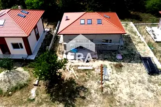 Къща във Варна, с. Приселци