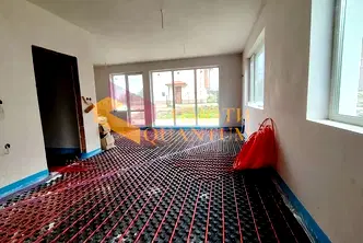 Къща във Варна, с. Приселци